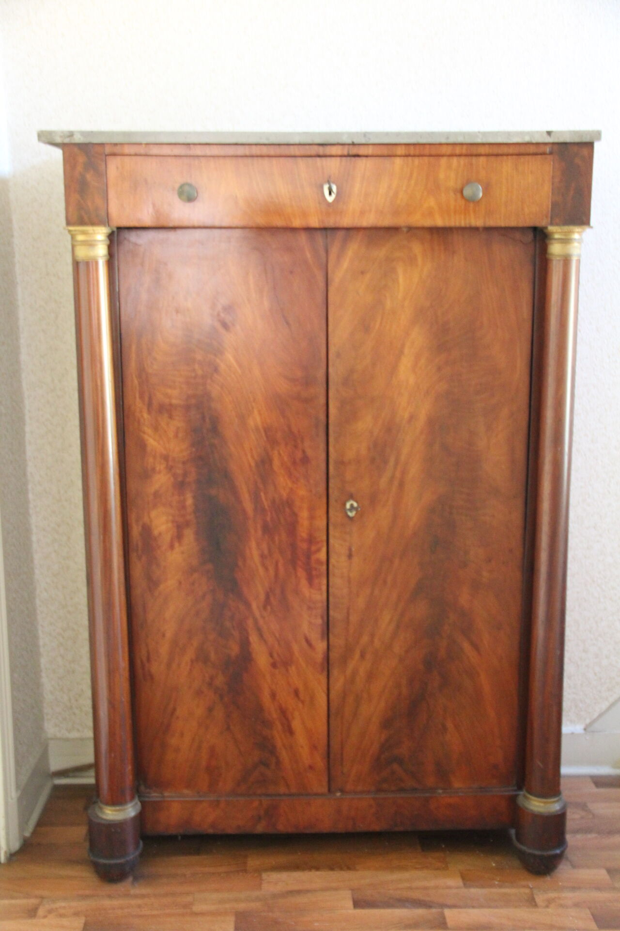 Mahogany cabinet of empire period, early XIX °