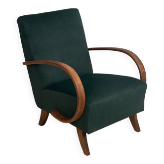 Jindrich Halabala armchair, Czechoslovakia 1940s