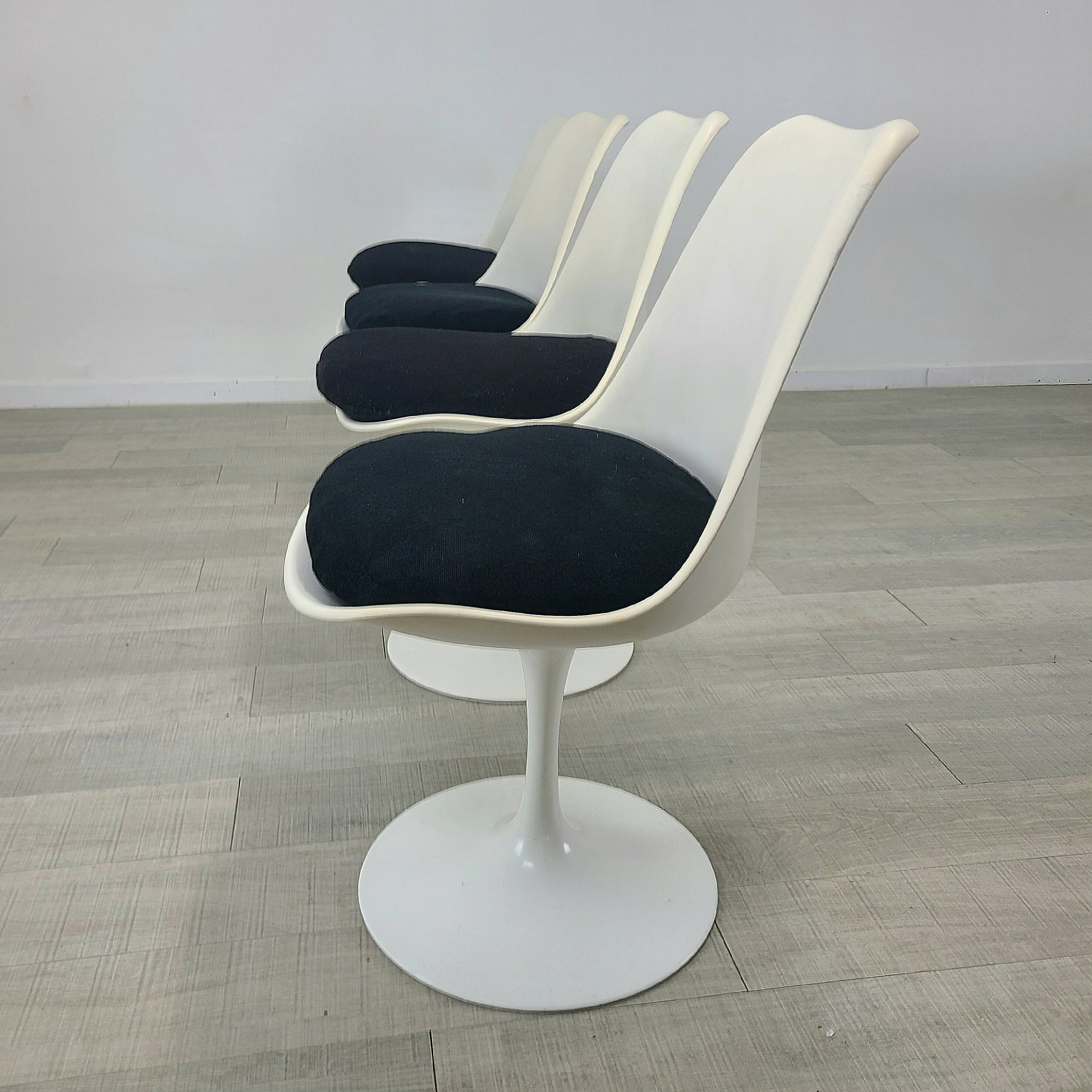 Knollinternational tulip chairs design Eero Saarinen vintage 1970