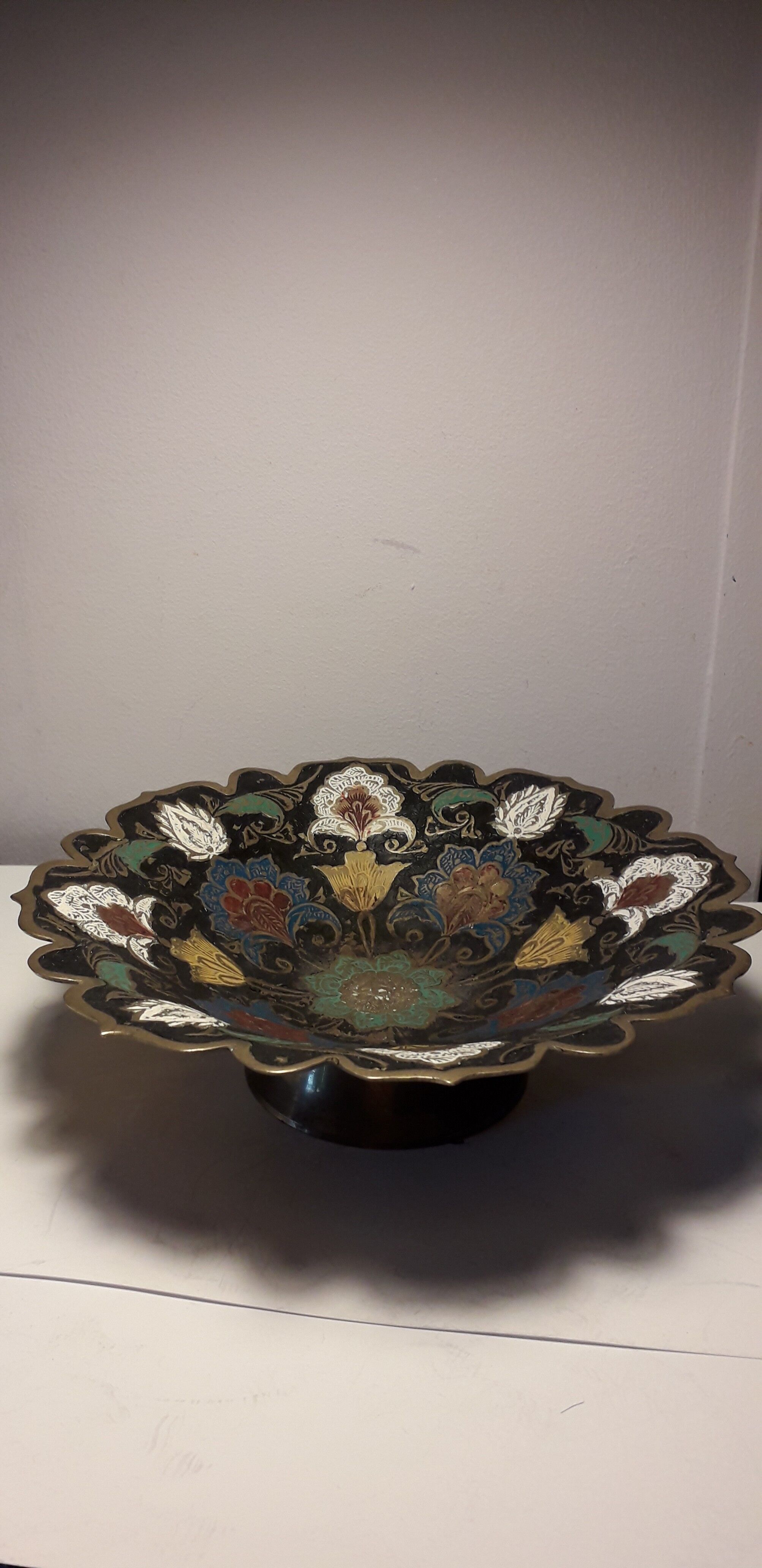 Copper cup, painted partitioned, on base