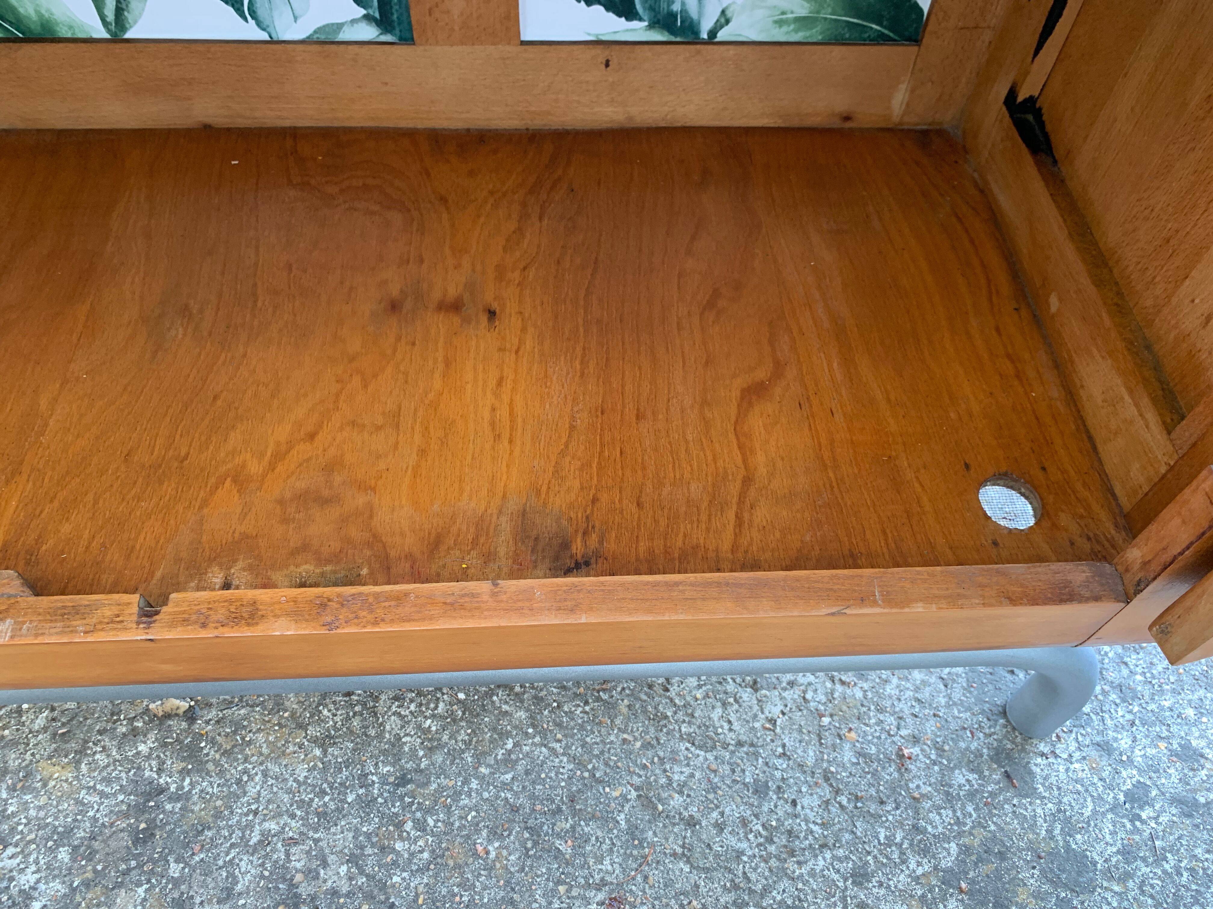 Primary school glass cabinet 1950