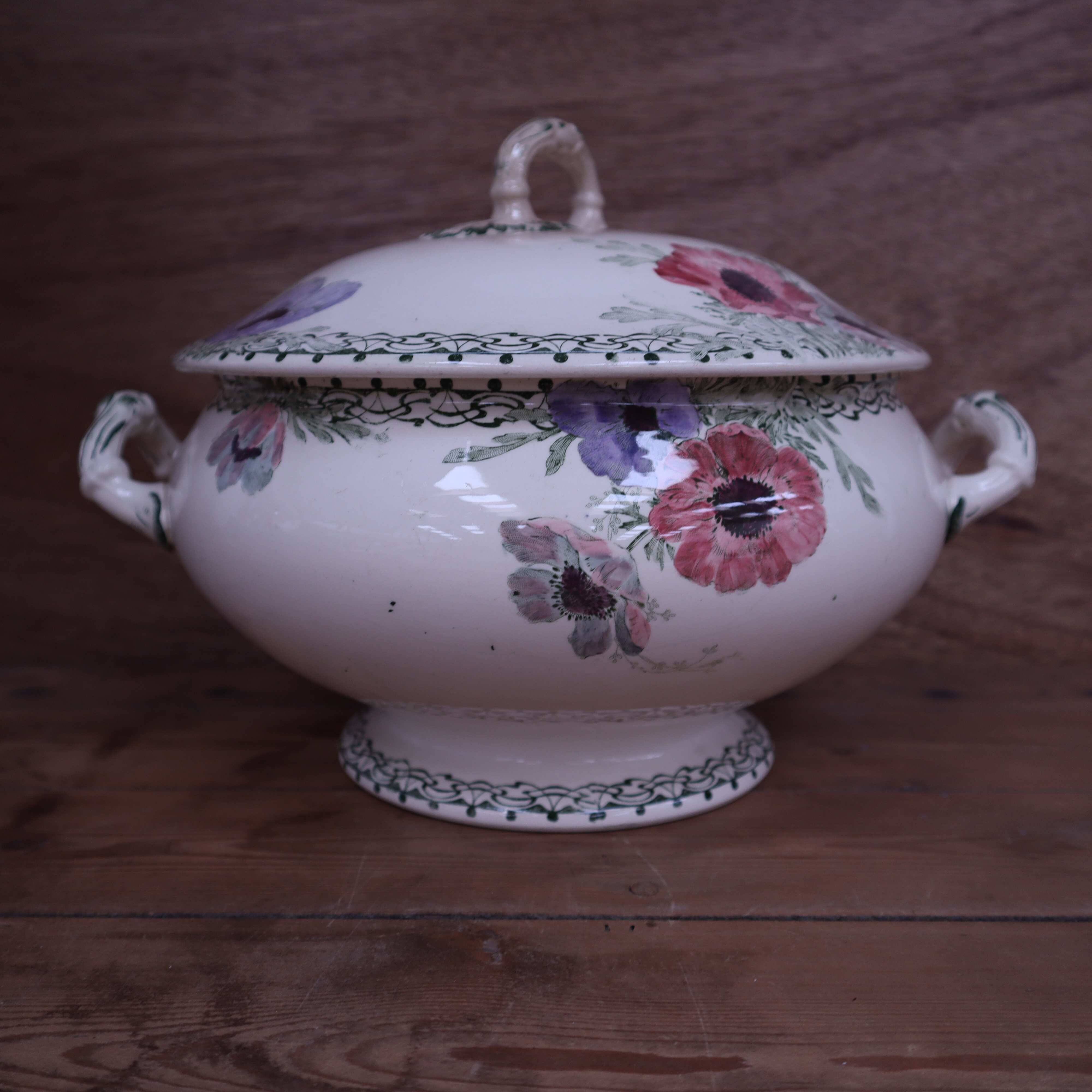 Creil and Montereau "Madrid" Iron Earth Soup Tureen