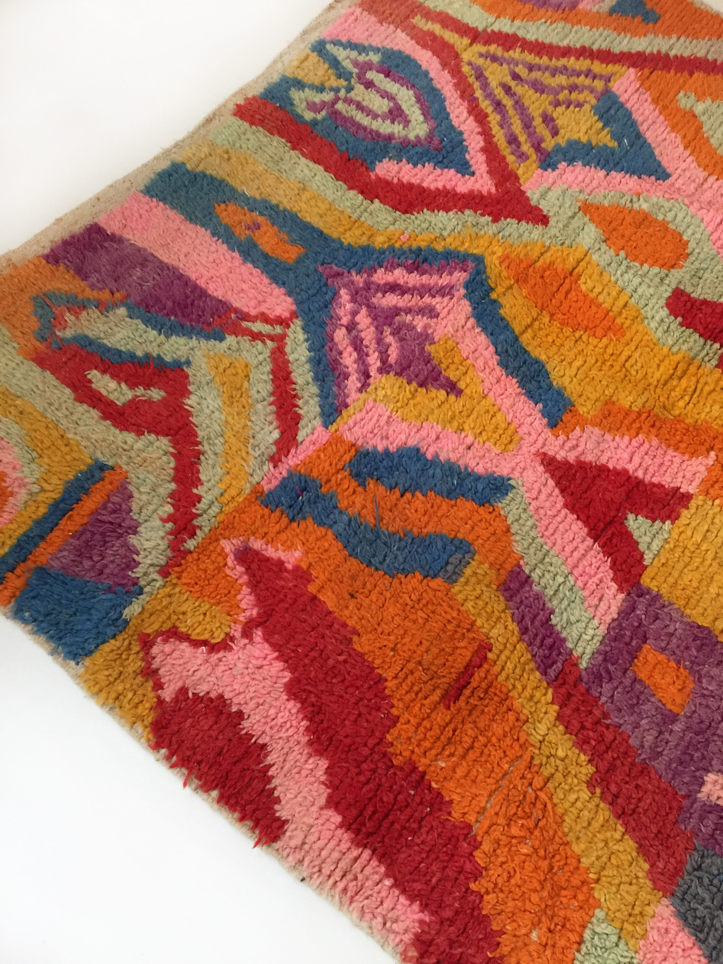 Moroccan berber carpet boujaad 271x173cm