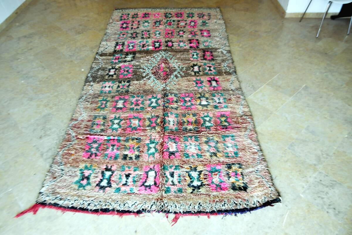 Vintage Boujaad rug 340 x 165 cm