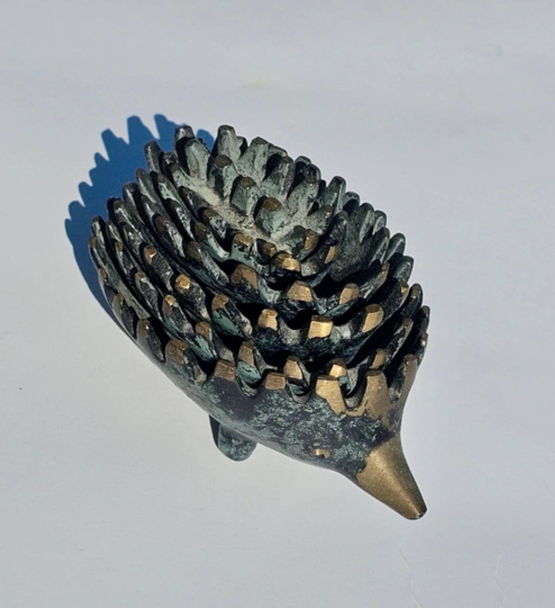 Ensemble de 6 hérissons empilables en bronze Walter Bosse pour Silex