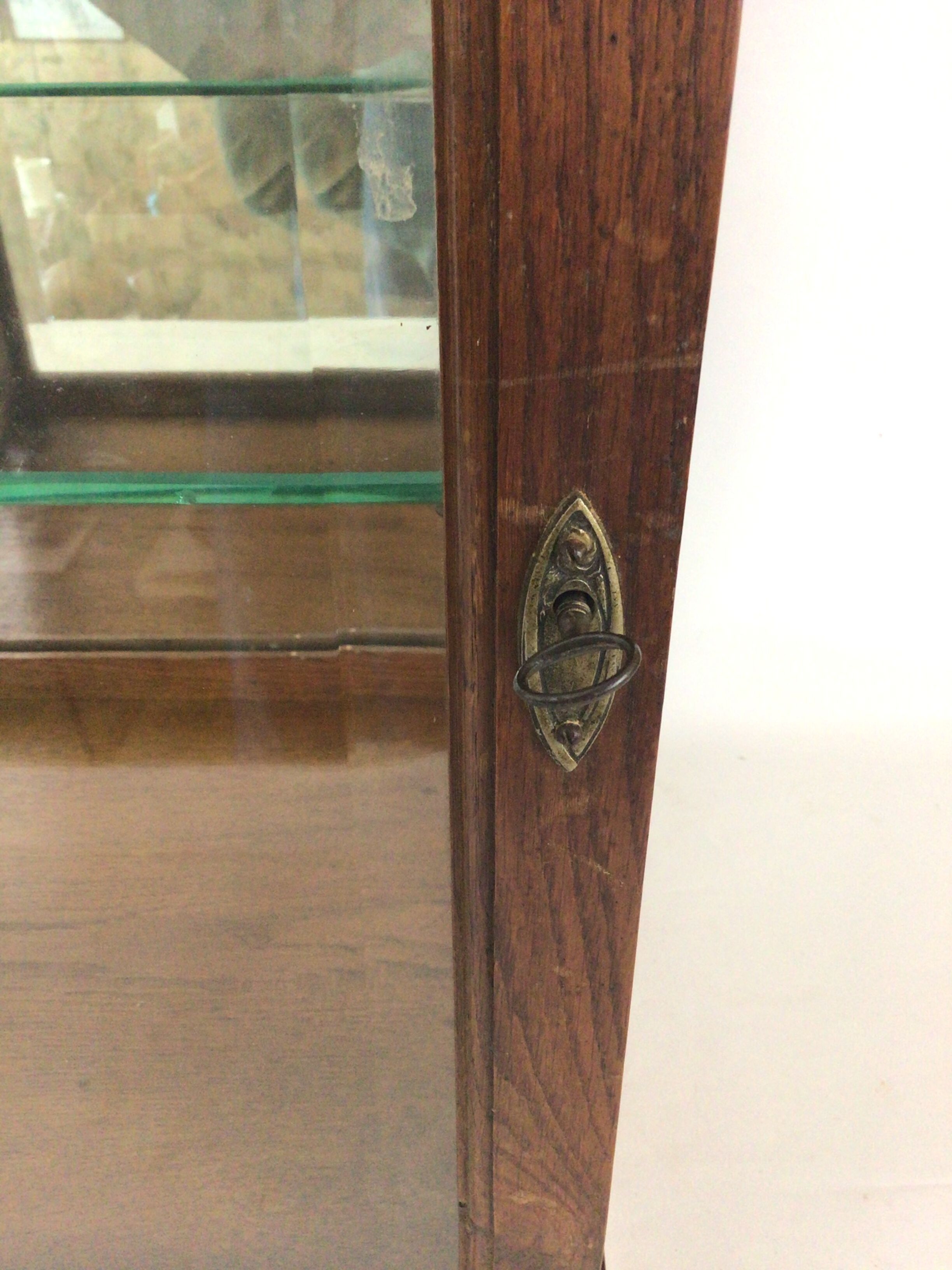 Vitrine à poser en chêne