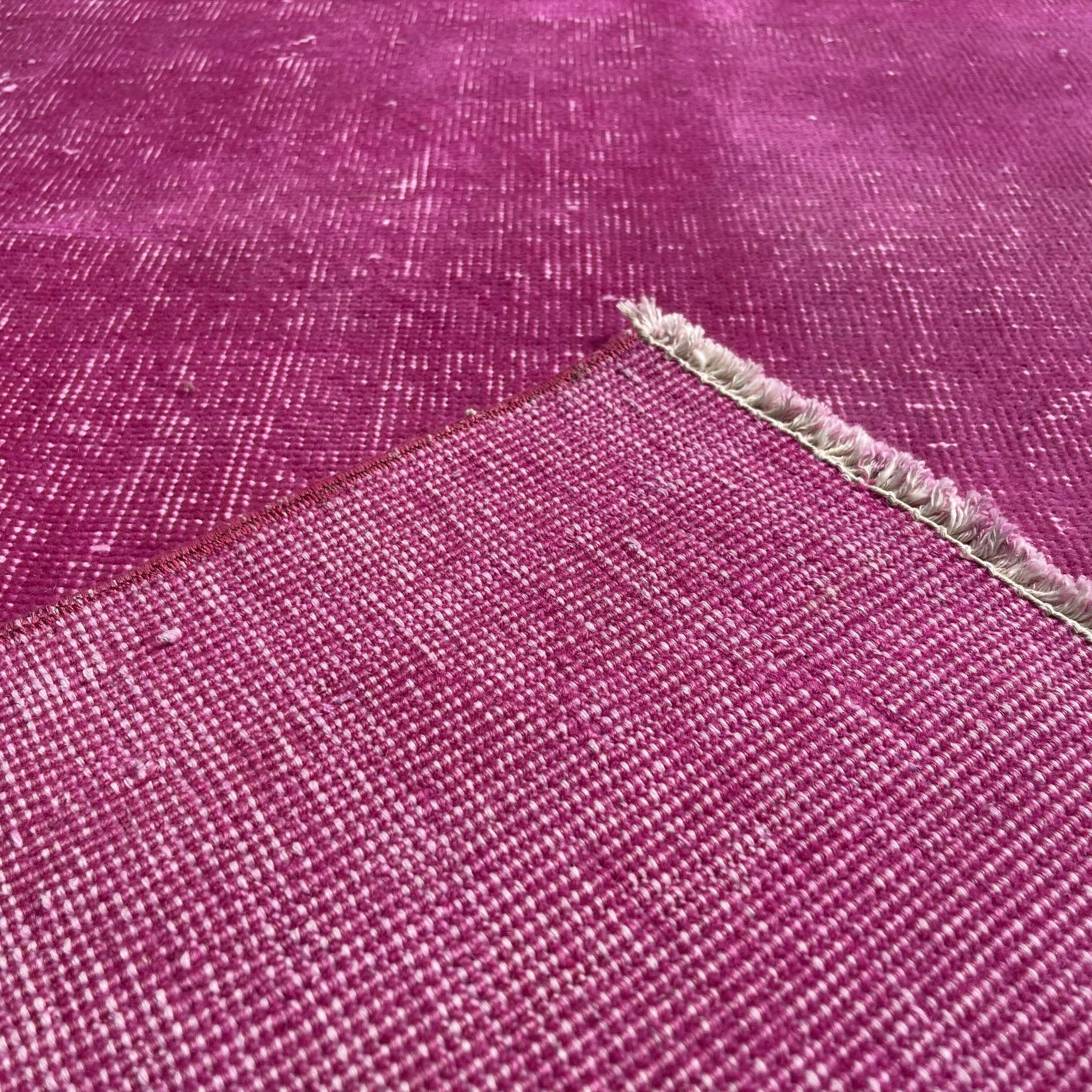 Tapis turc vintage vieilli