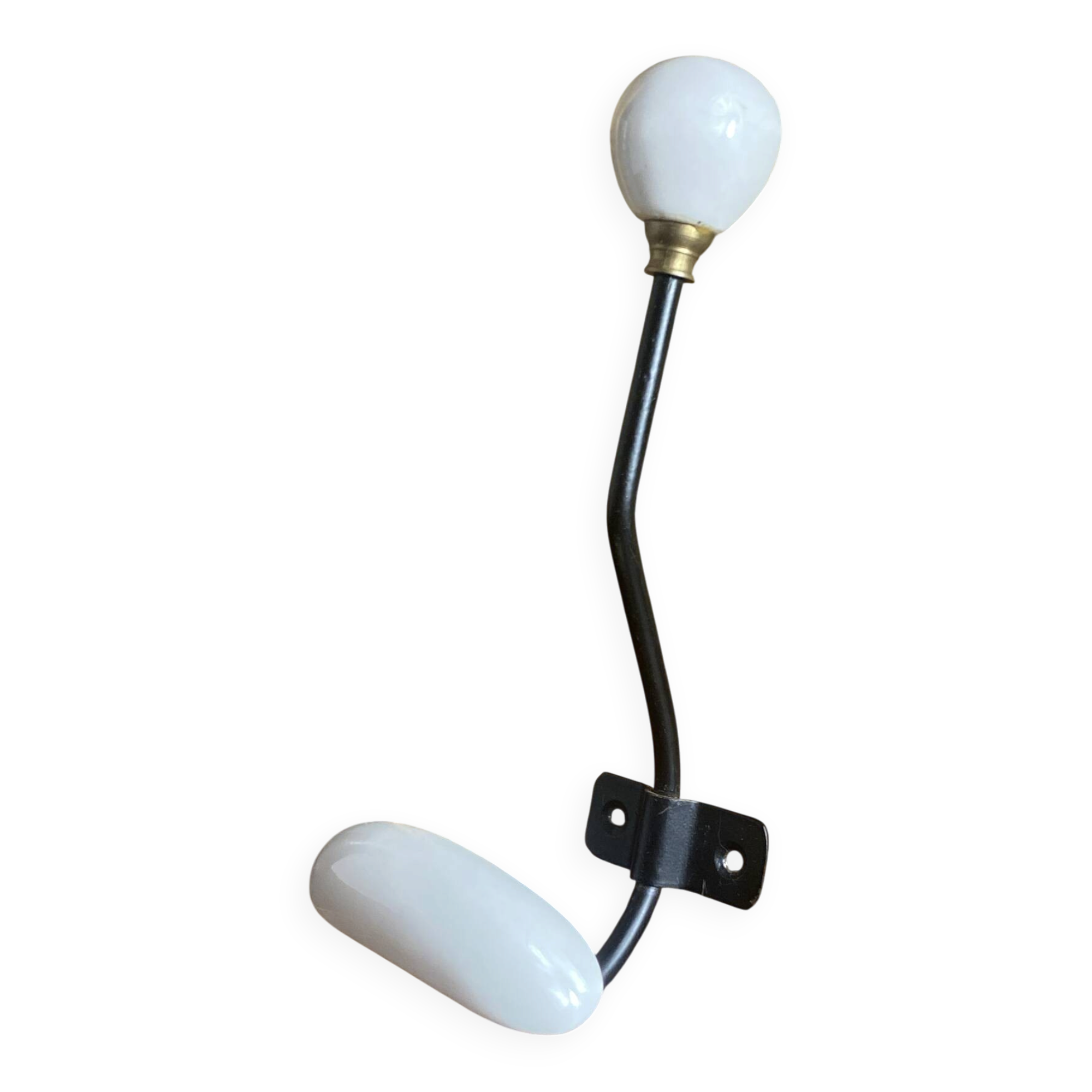Metal and porcelain hook
