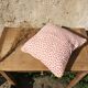 Housse de coussin en tissu vintage brodé