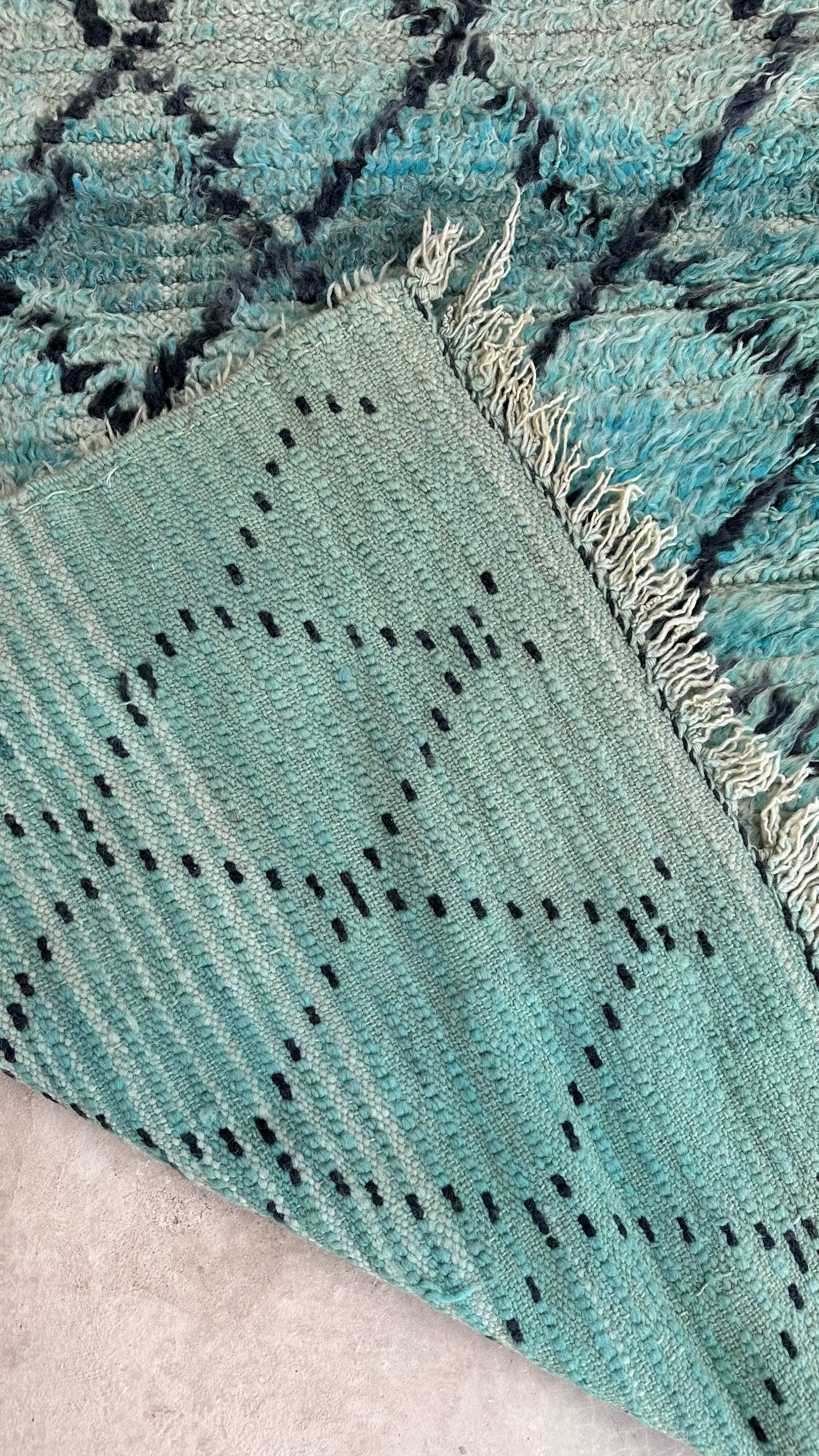 Moroccan rug Marmoucha green - 259 x 103 cm