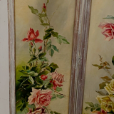 Screen has three Louis XV style panels in patinated wood XX century