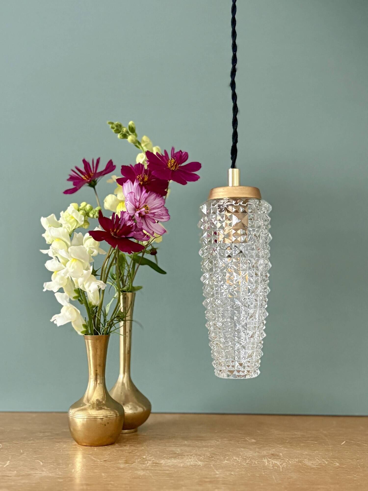 Vintage glass tulip suspension with diamond tip (SE10)