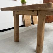 Large farm table from the 60s, in solid oak, with extensions