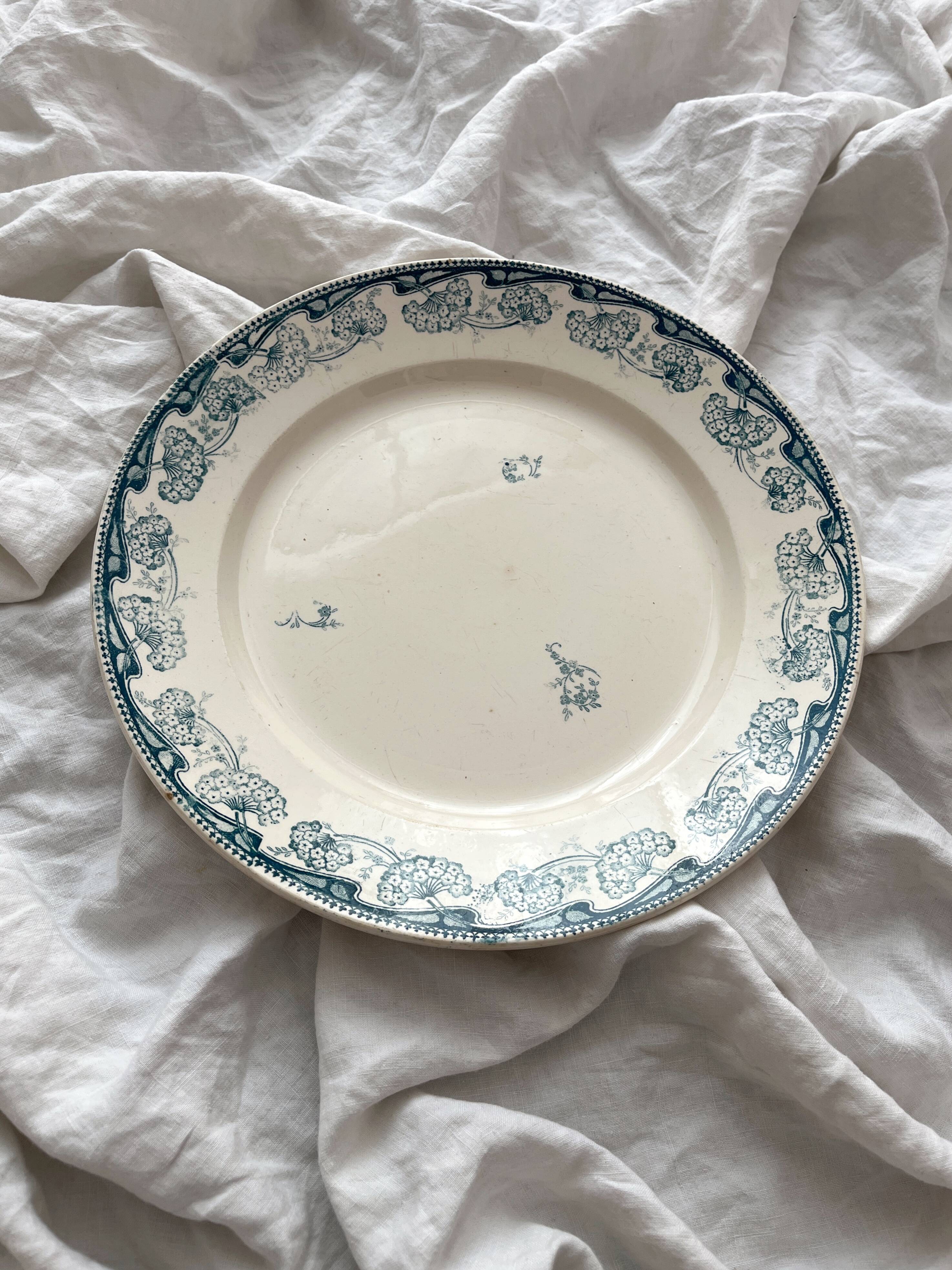 Round ironstone dish "Milan" Creil and Montereau