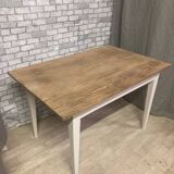 Farm table