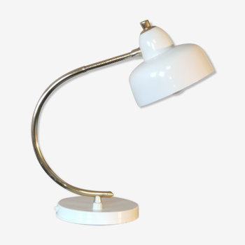 Lampe courbe laiton et acier laqué 1960 France