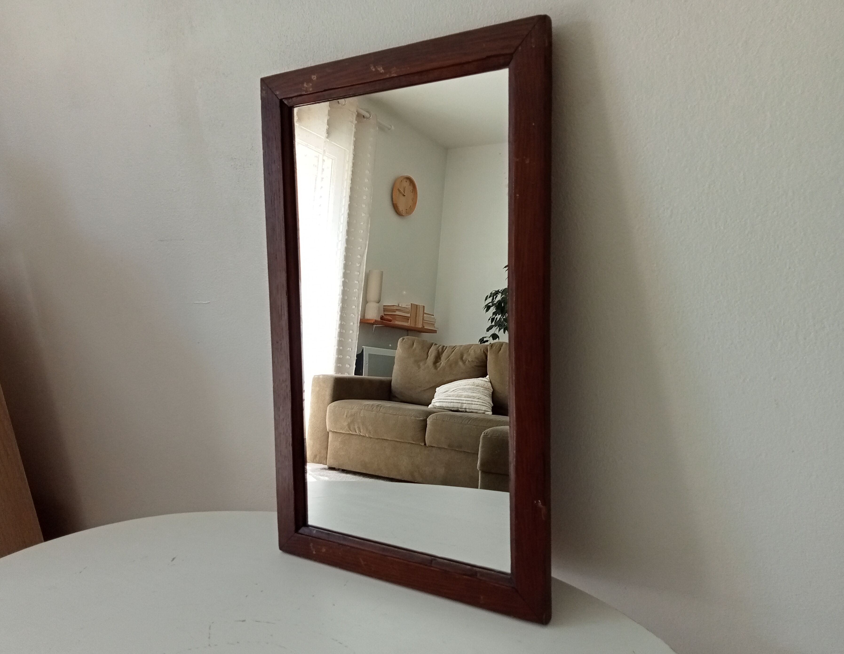 Vintage rectangular mirror in solid wood
