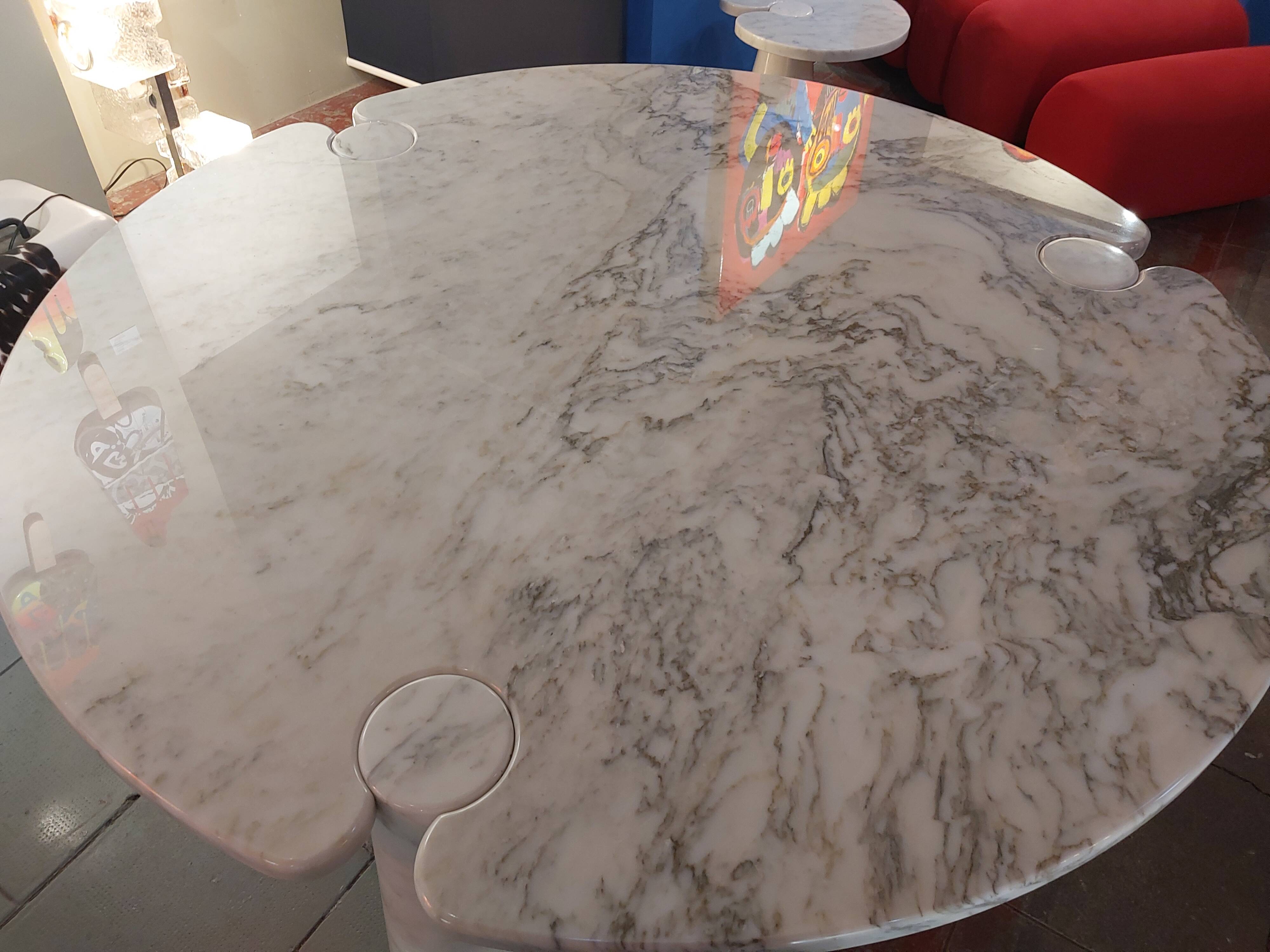 Mangiarotti Italian dining table, Skipper edition