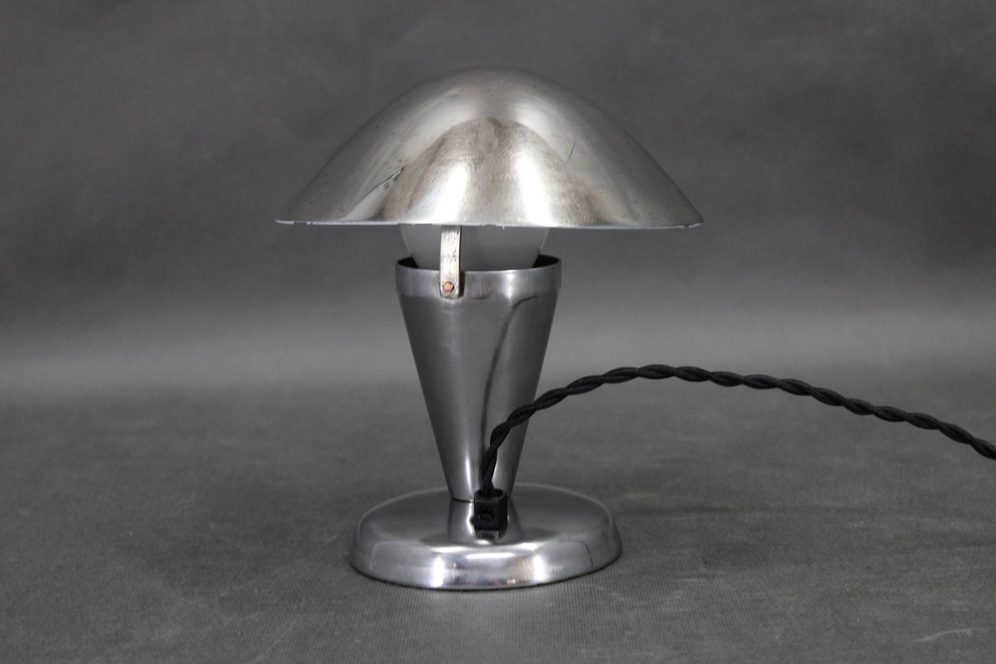 Bauhaus adjustable chrome mushroom table lamp, Czechoslovakia, 1930s
