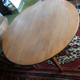 Wooden roundtable