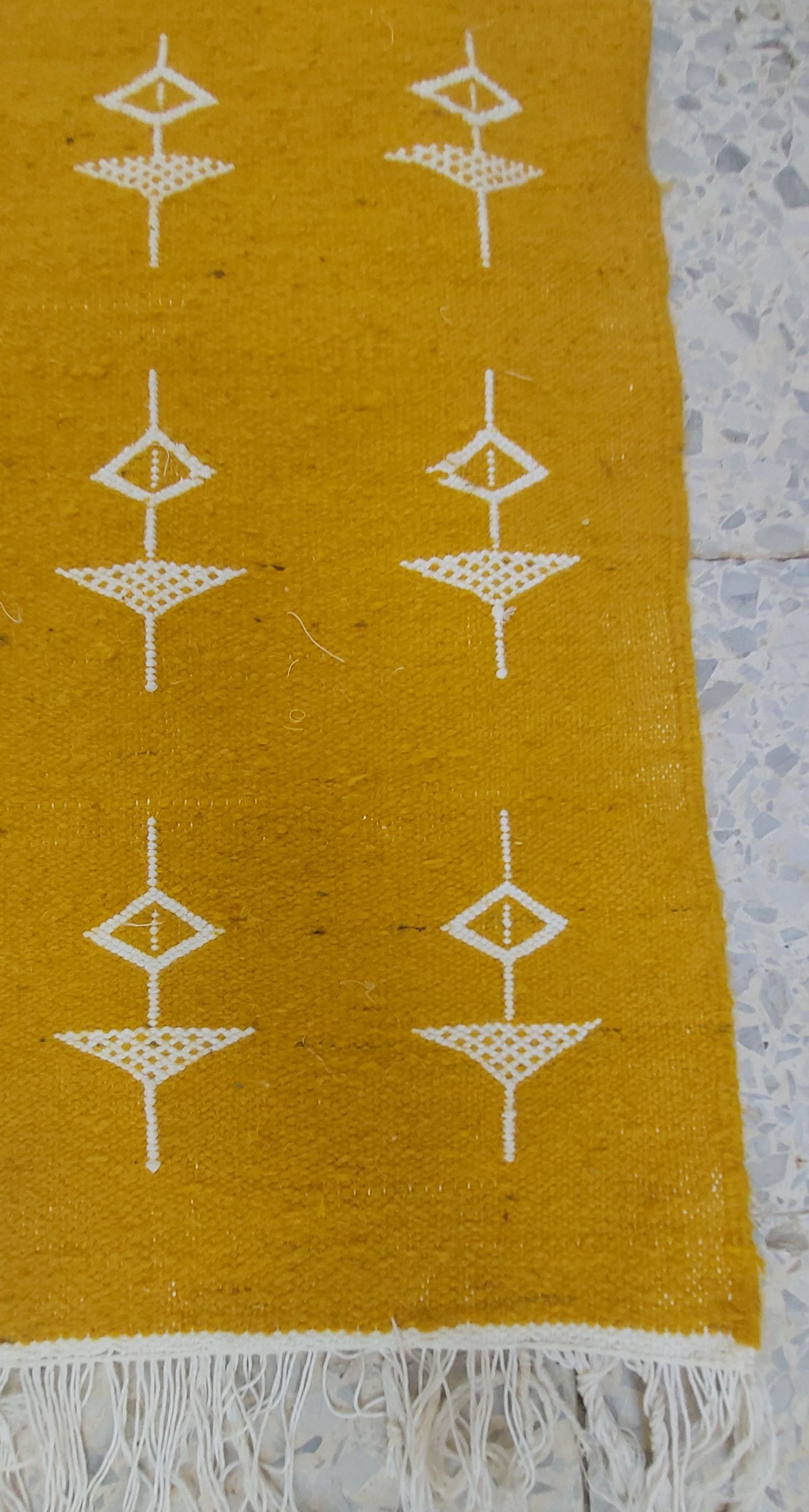 Traditional handmade berber yellow and white Berber kilim carpet made of pure wool