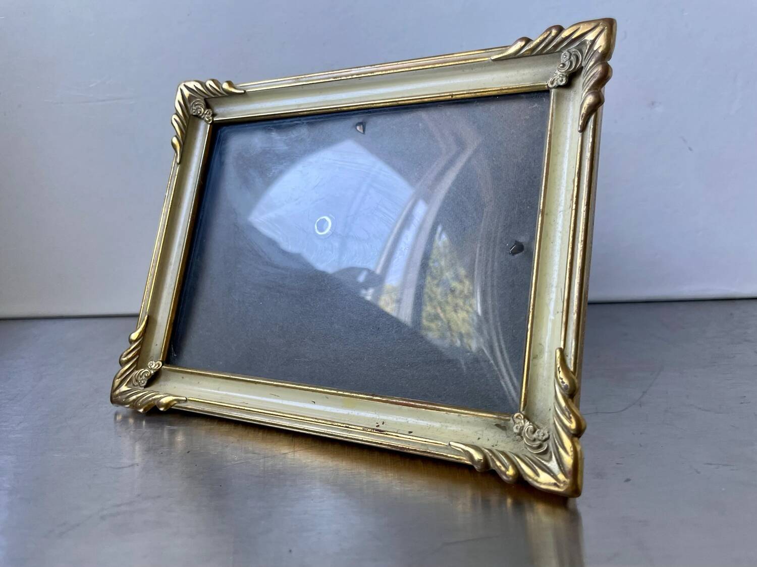 Art deco  metal picture frame 14 cm x 11  convex glass