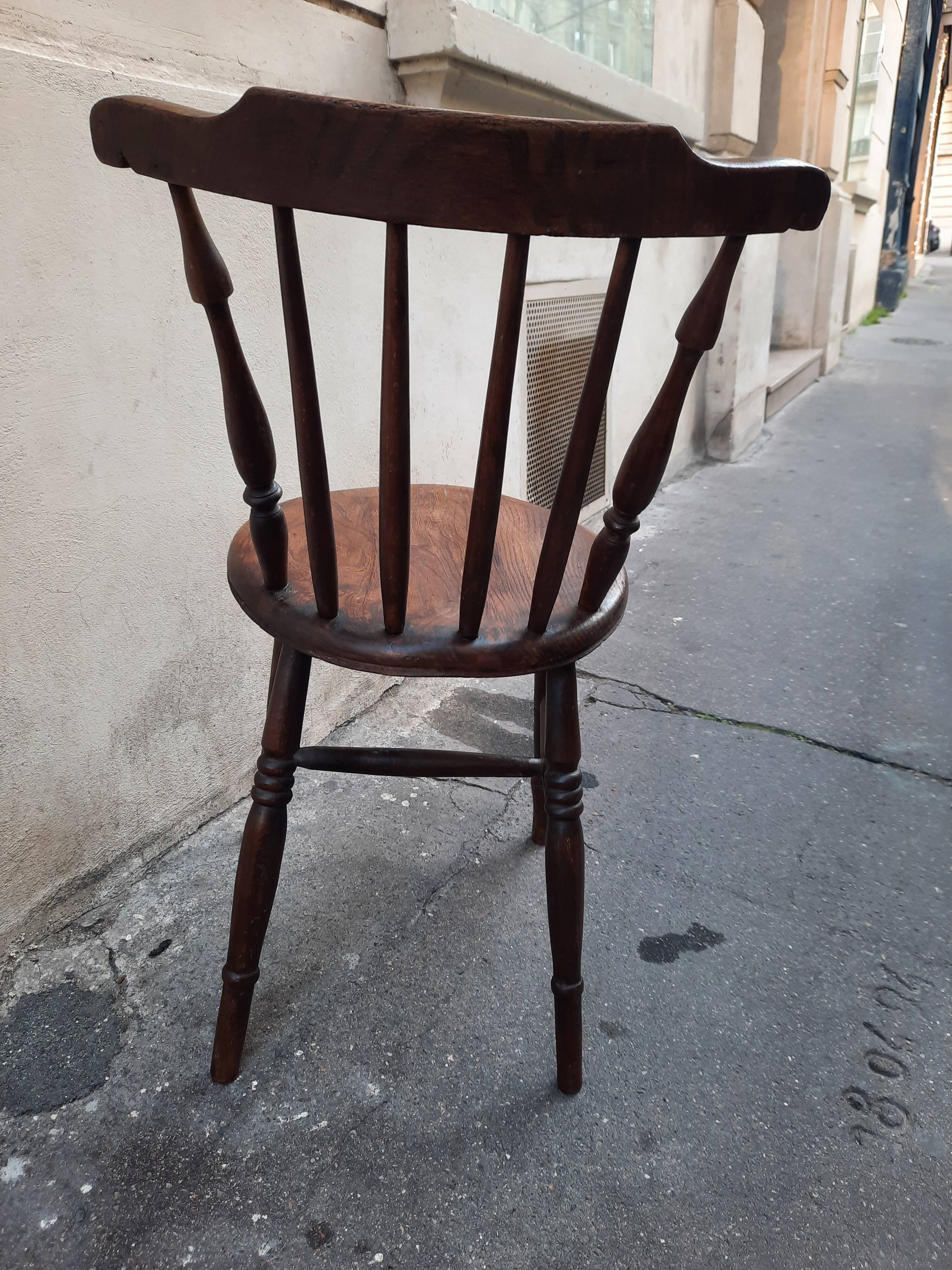 Chaise à barreaux menuet