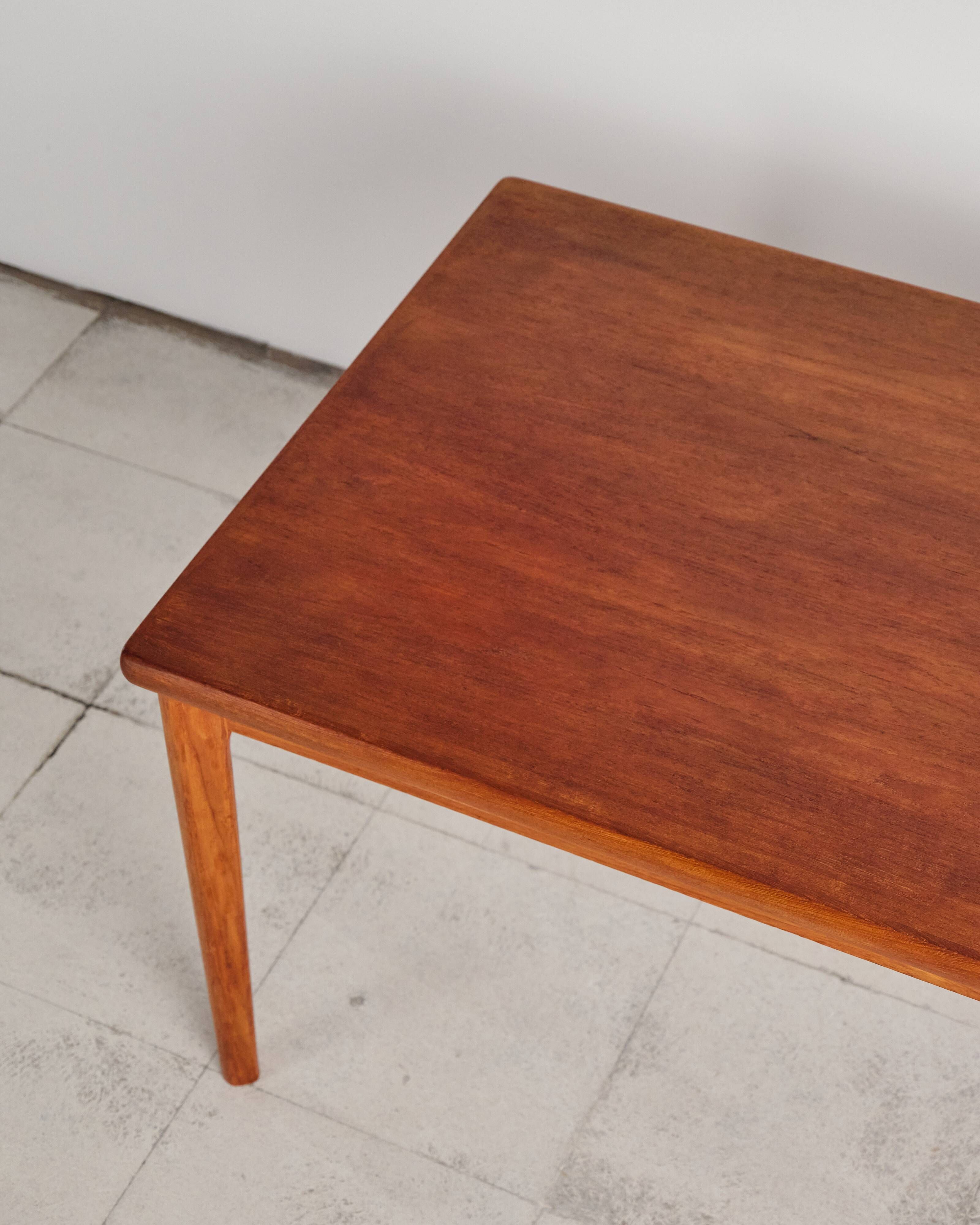 Extendable table by Henning Kjærnulf for Vejle Stole, 1960s.
