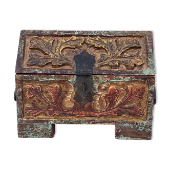 Neoghotic box carved wood inspiration renaissance xx eme polychrome