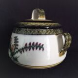 Henriot Quimper - Large pot with lid, broom and heather decoration