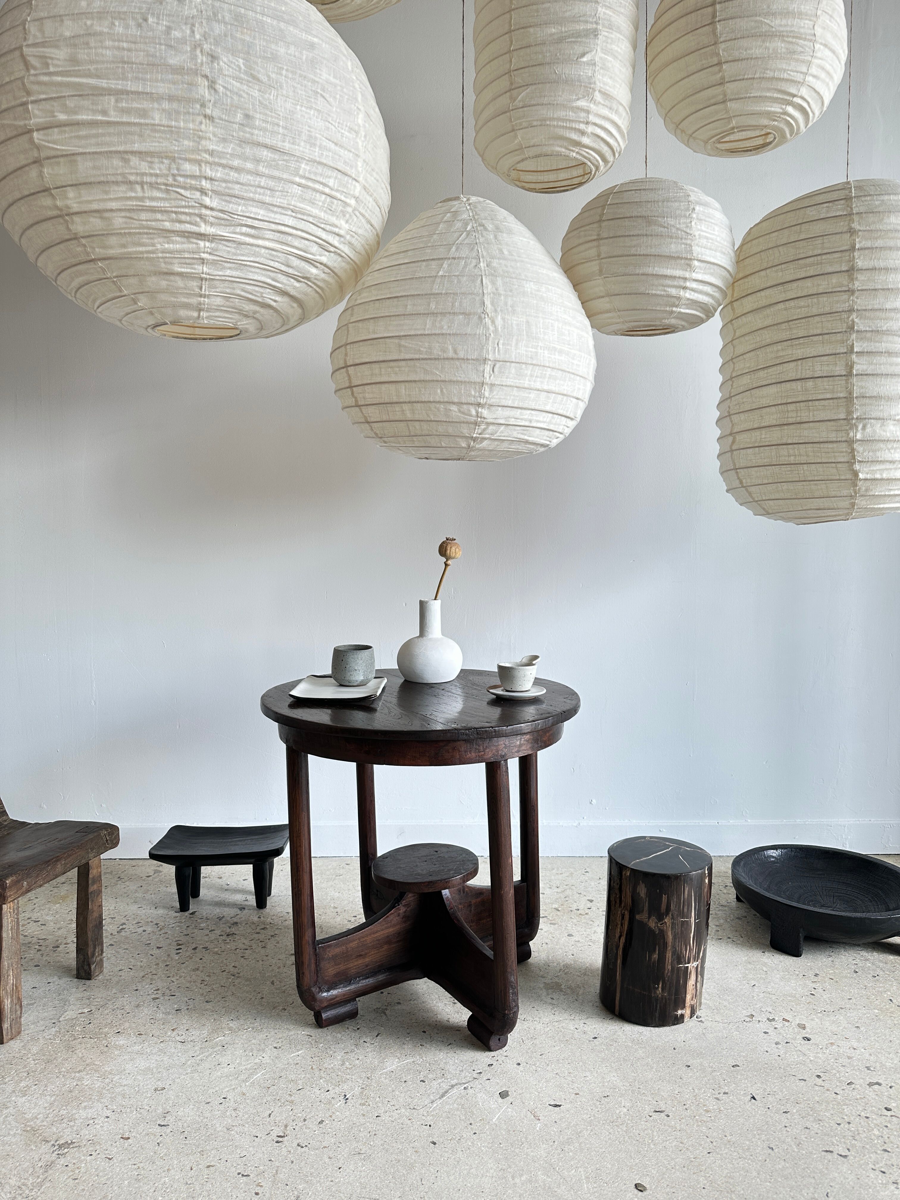 Suspension in rattan and natural japanese linen in the shape of a drop