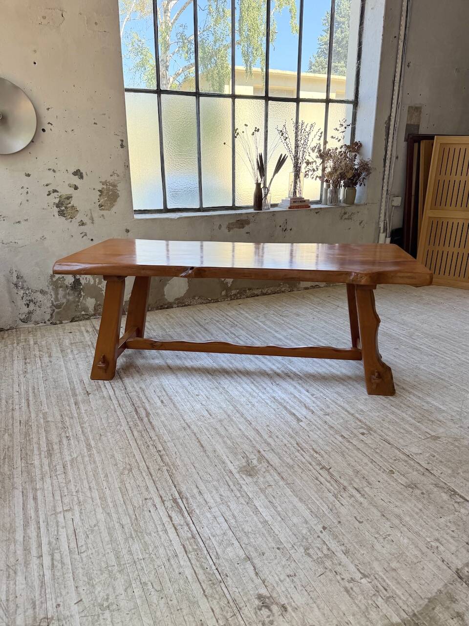 Aranjou farmhouse table in blond elm, 1950s