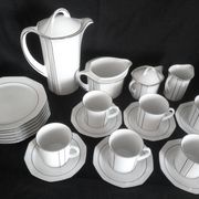 Art Deco coffee service for 6 people in porcelain Winterling Marktleuthen Bavaria (22 pieces)