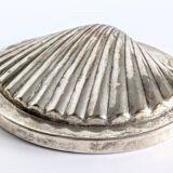 Antique lidded box | Shell motif | Silver plated |