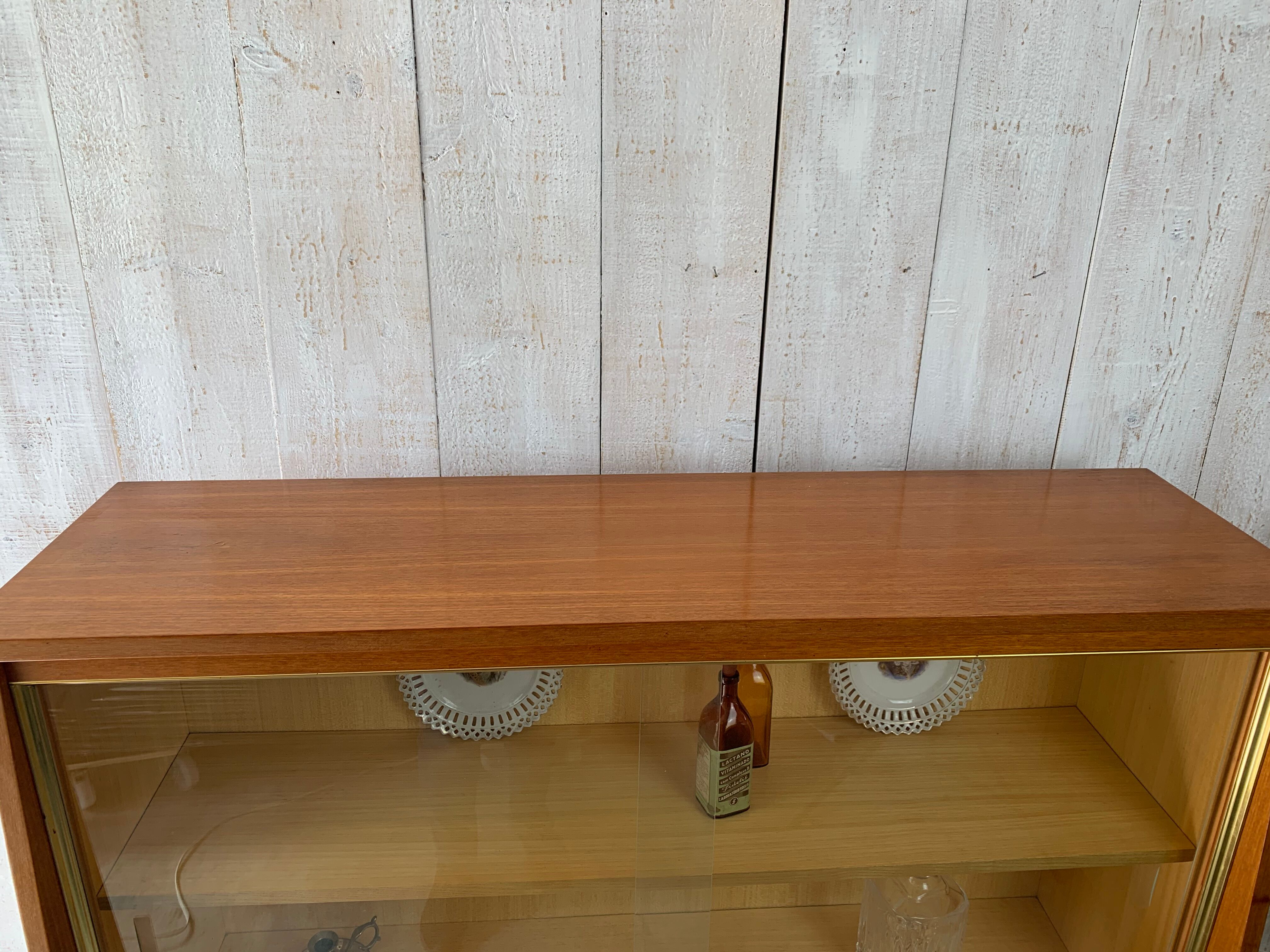 Scandinavian line showcase