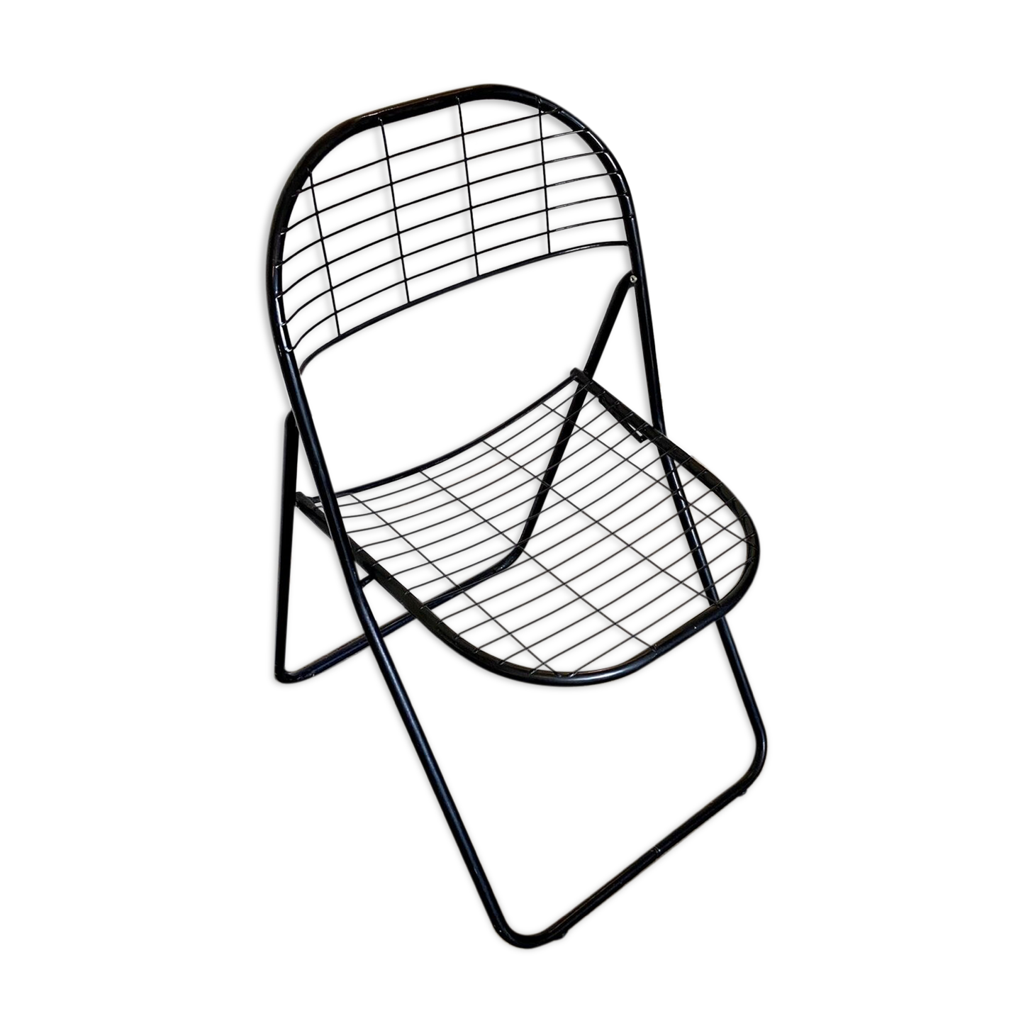 Black metal folding chair