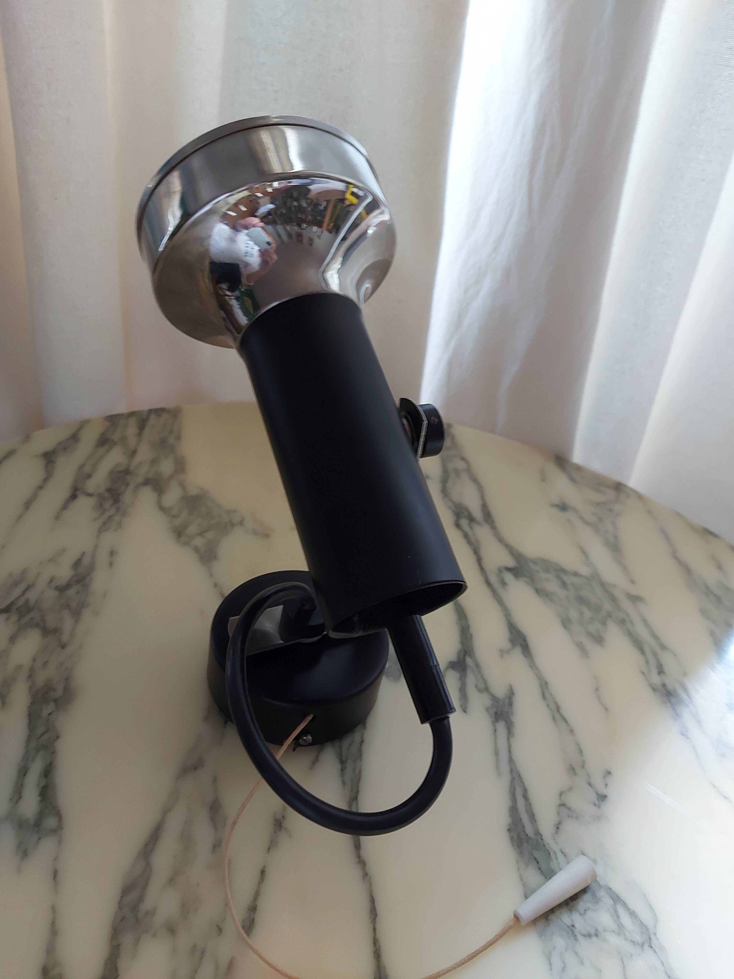 Apllique mural, vintage spot in metal 70'S