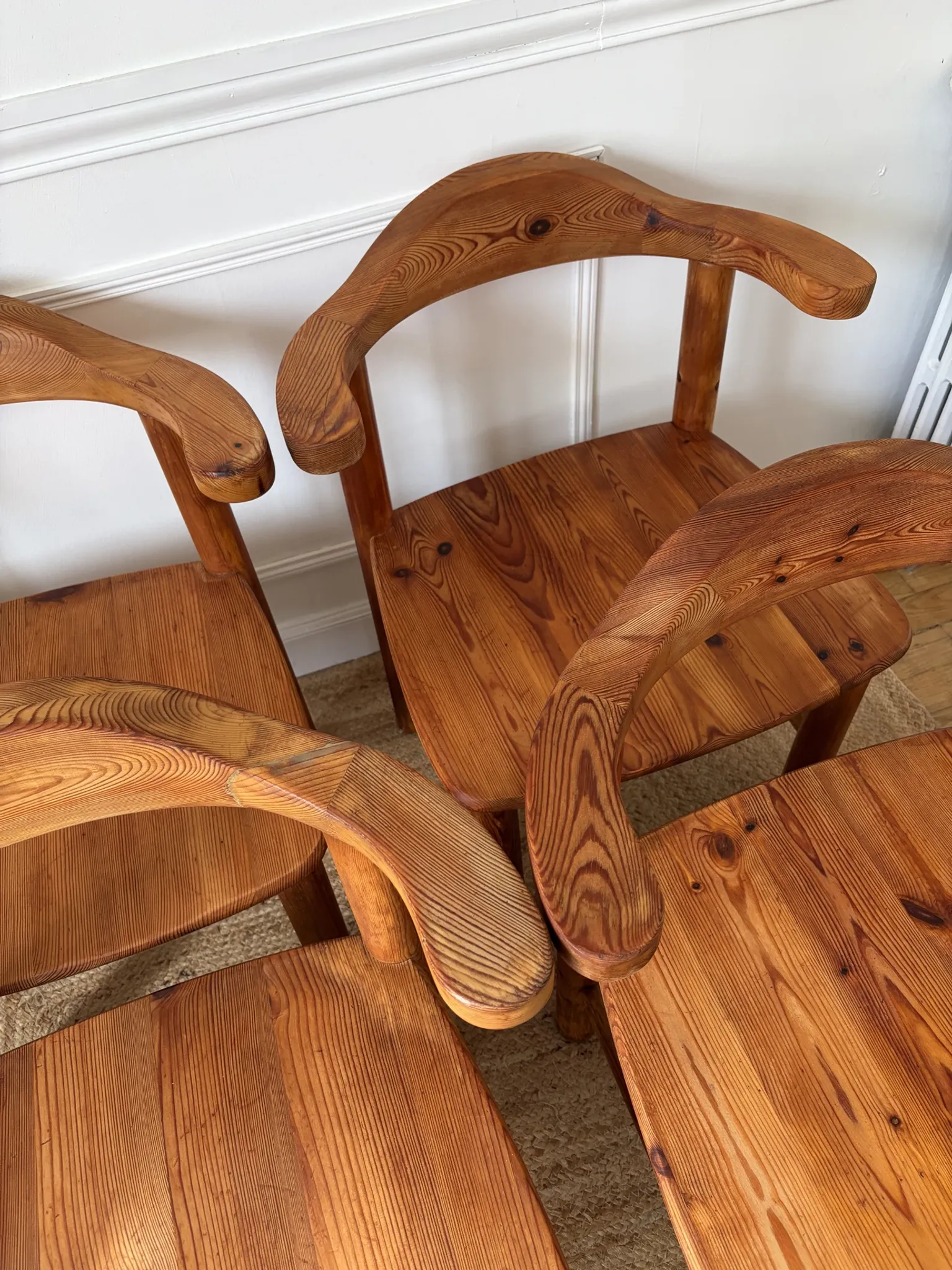 4 pine armchairs from the 1970s