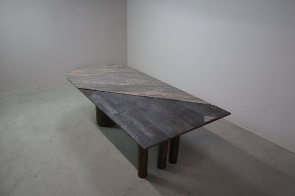 Table à manger postmoderne de Pia Manu, Belgique, vers 1990