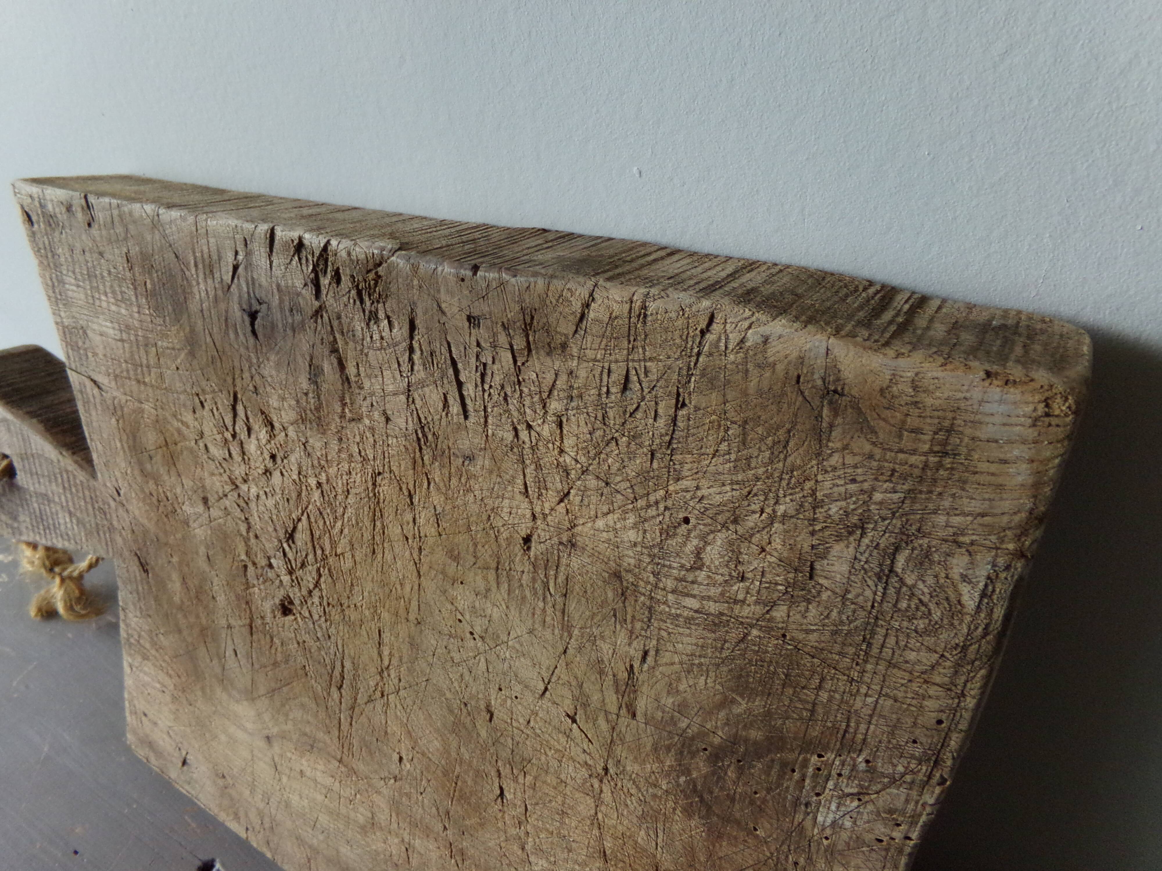 Old wooden cutting board, log