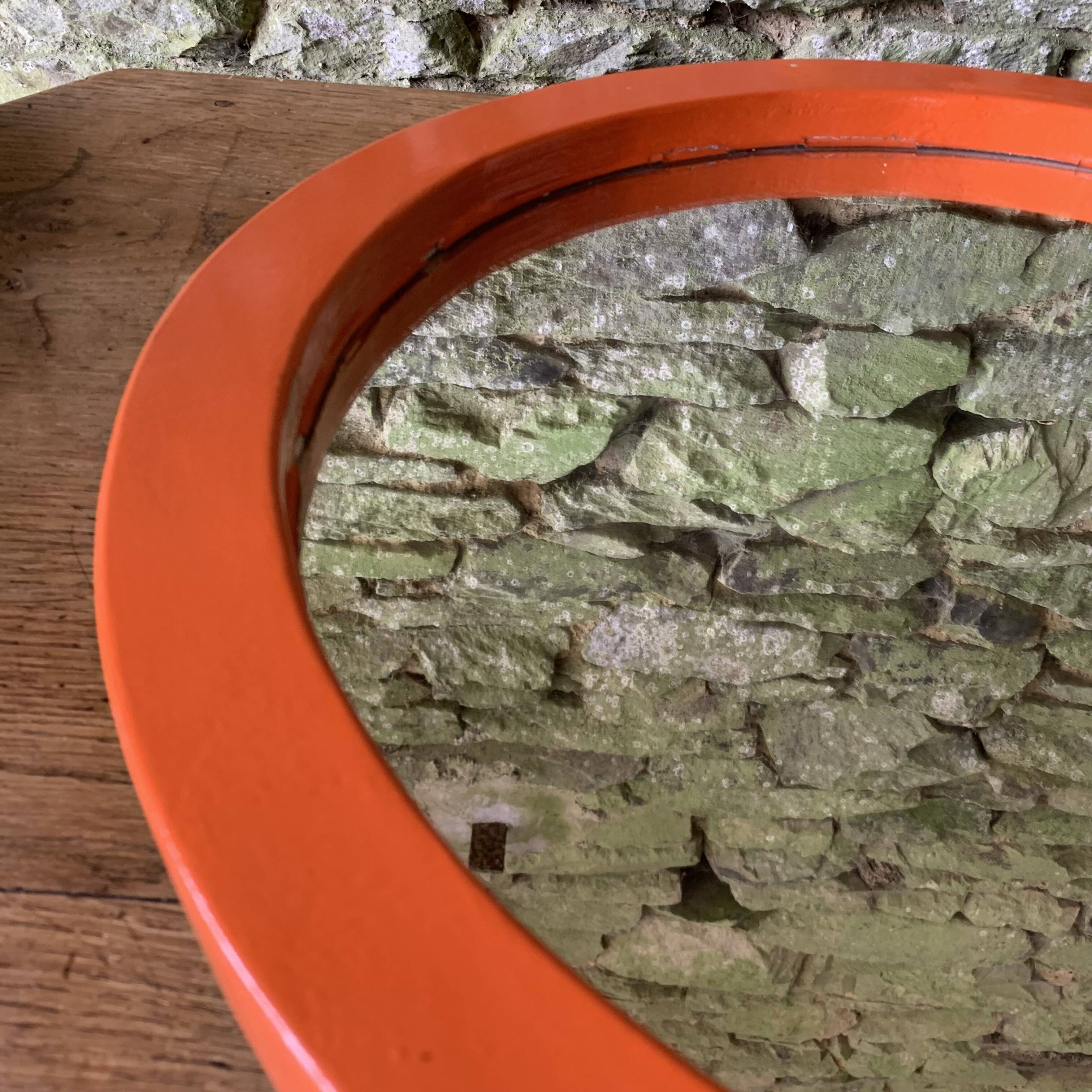 Miroir en bois orange