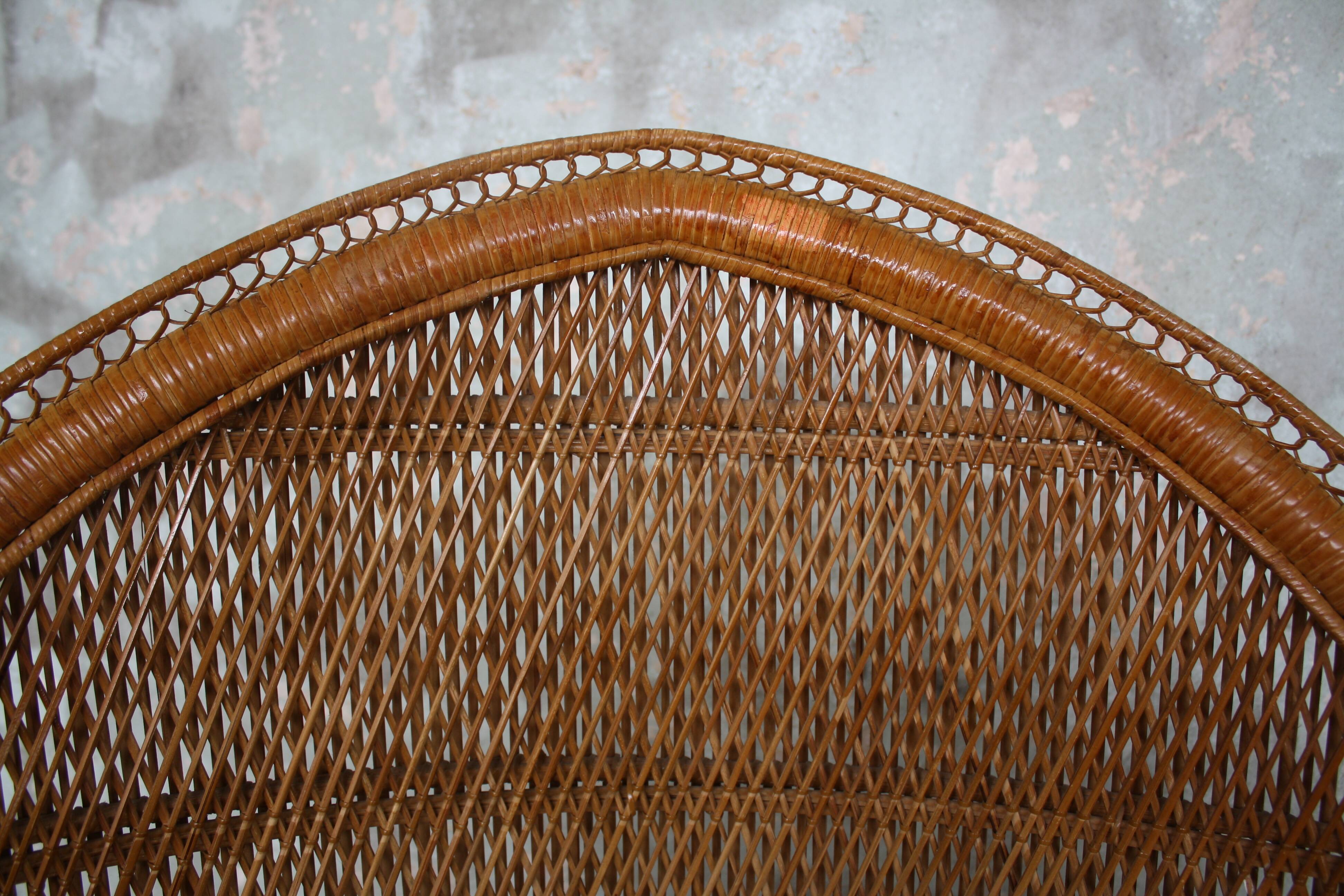 Fauteuil rotin style Emmanuelle 1970's