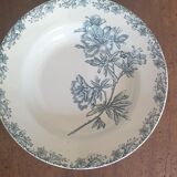 Quatre assiettes st Amand