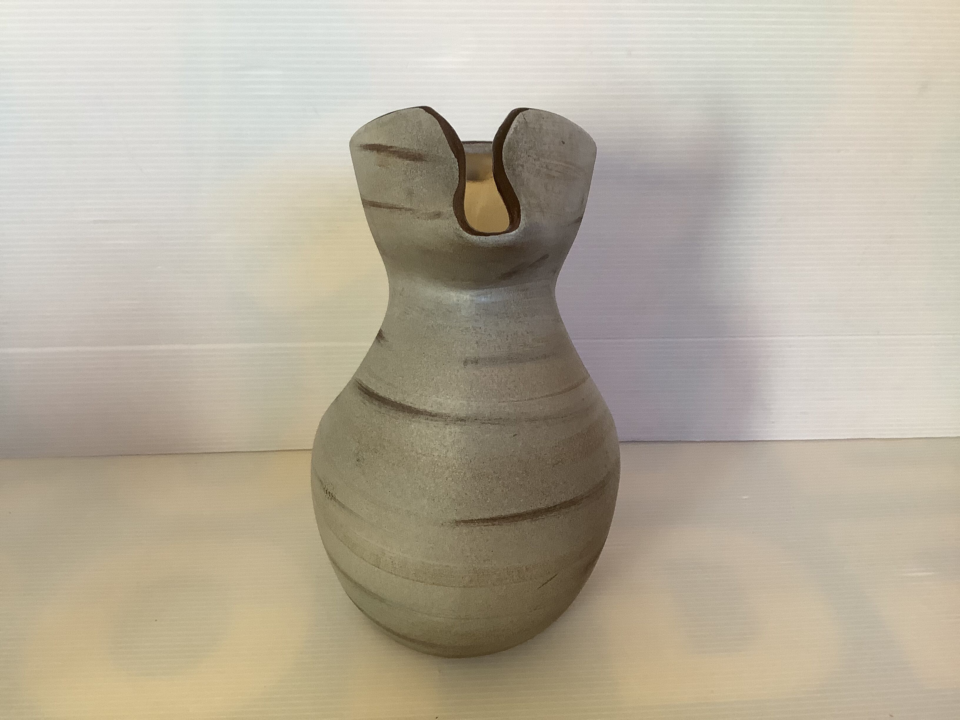 Pichet céramique zoomorphe