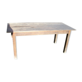 Farm table