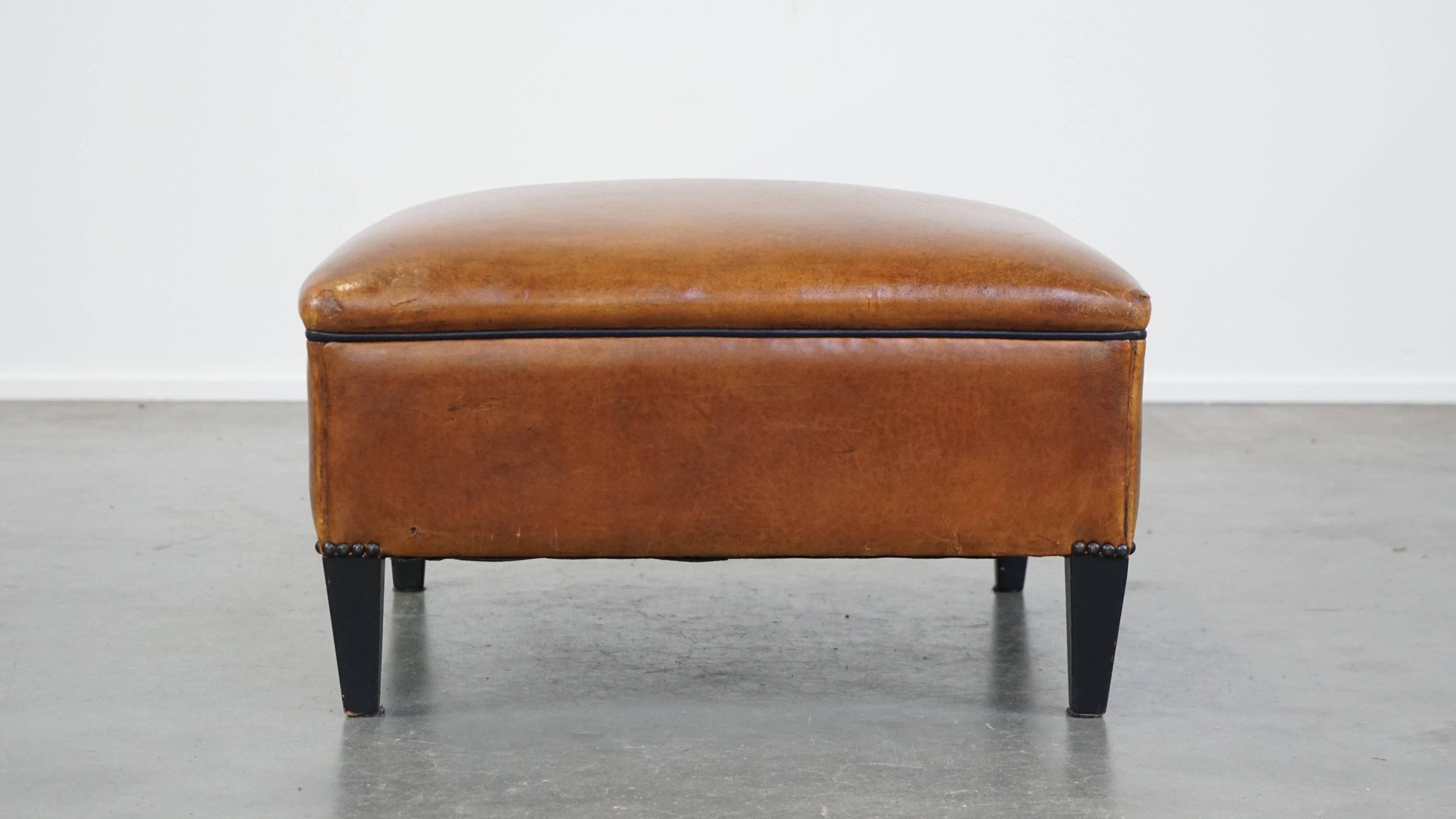 Large square sheepskin leather ottoman
