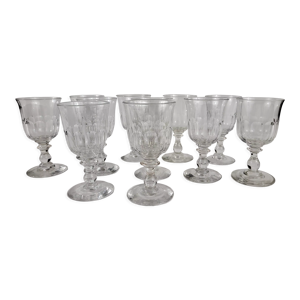 11 verres à vin cristal Baccarat,