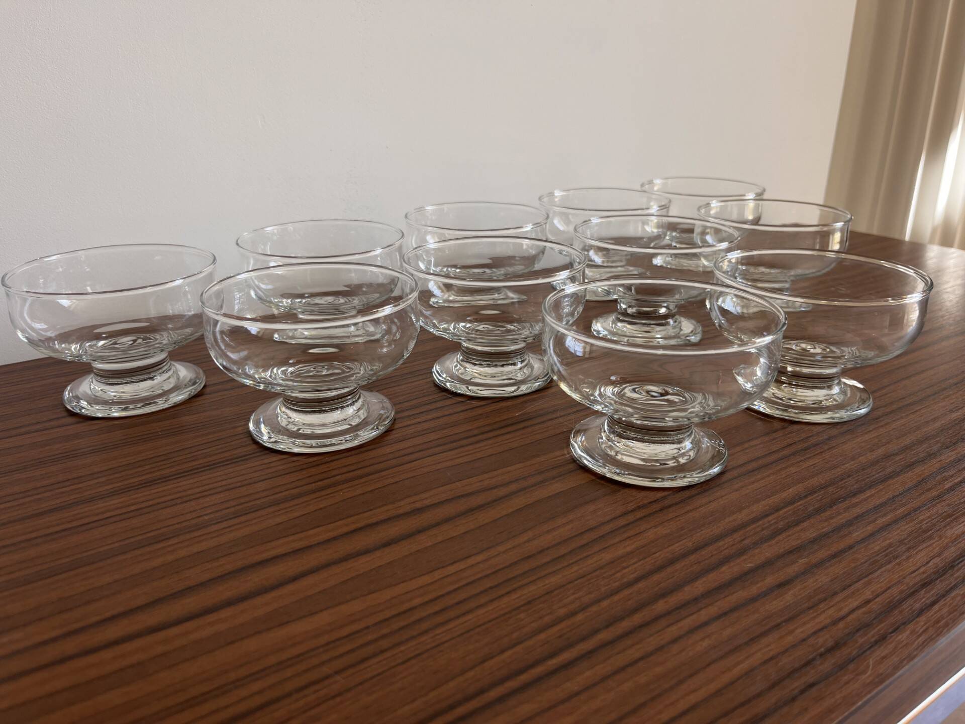 Set of 11 vintage ice cream bowls