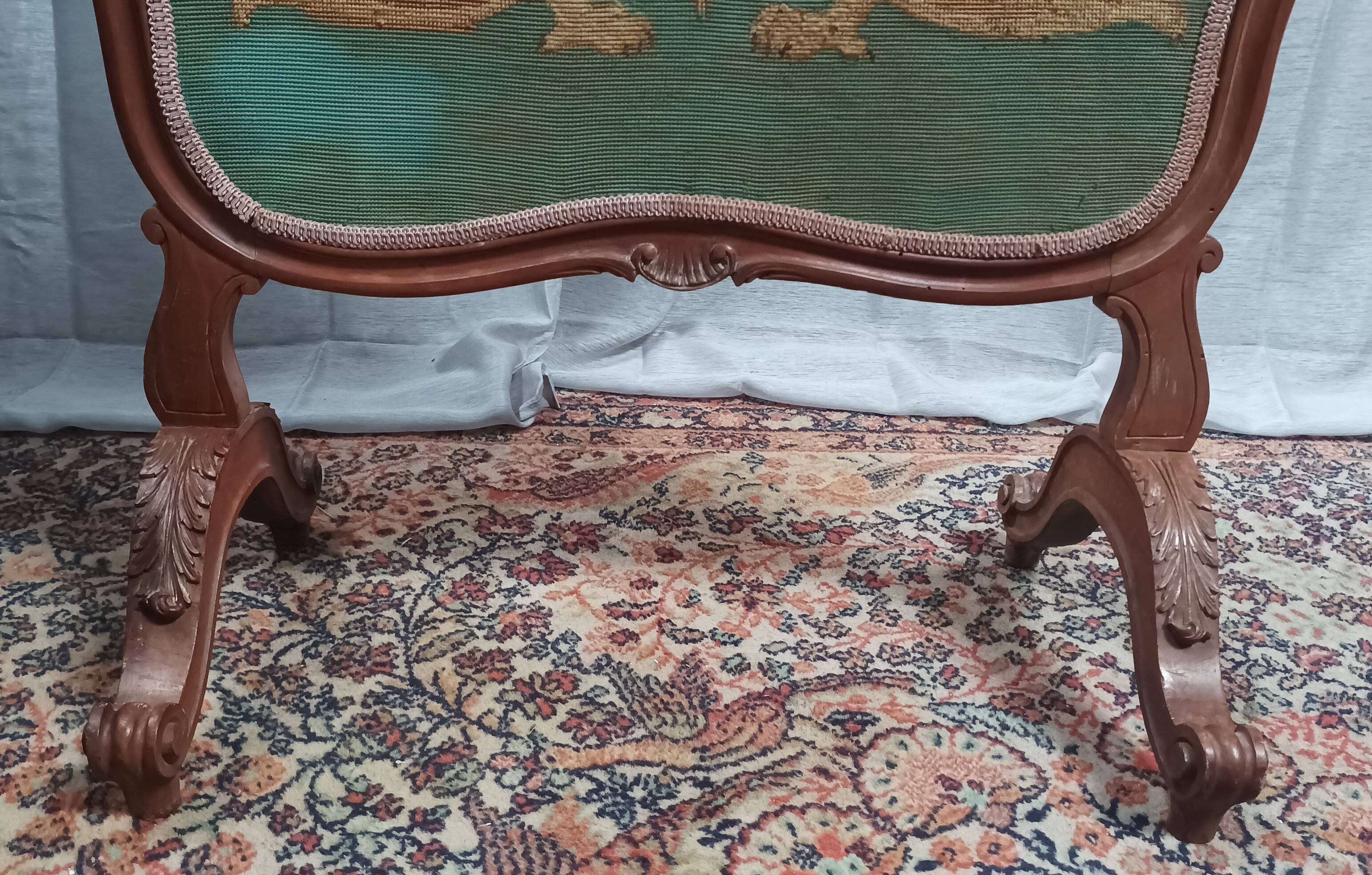 Rocaille Cherry Fire Screen