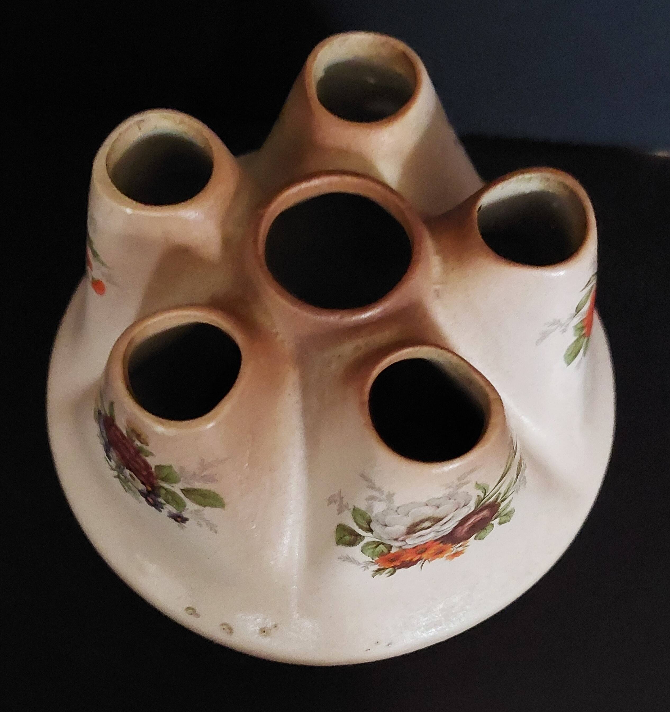 Vintage flower spade vase